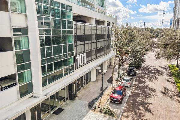 101 S EOLA DR #1010, Orlando, FL 32801