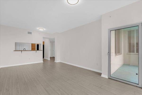 322 E CENTRAL BLVD #606, Orlando, FL 32801