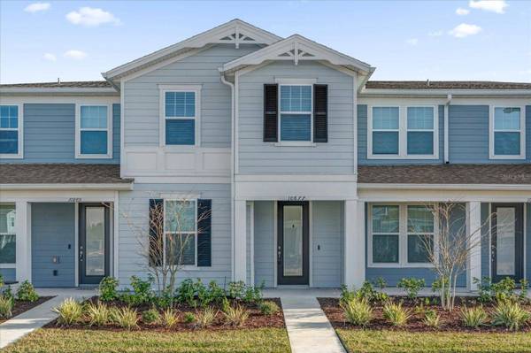 10877 WOODED ACRE ALY