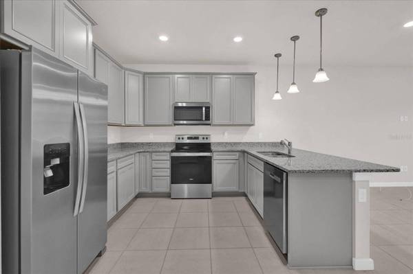 10877 WOODED ACRE ALY, Orlando, FL 32829