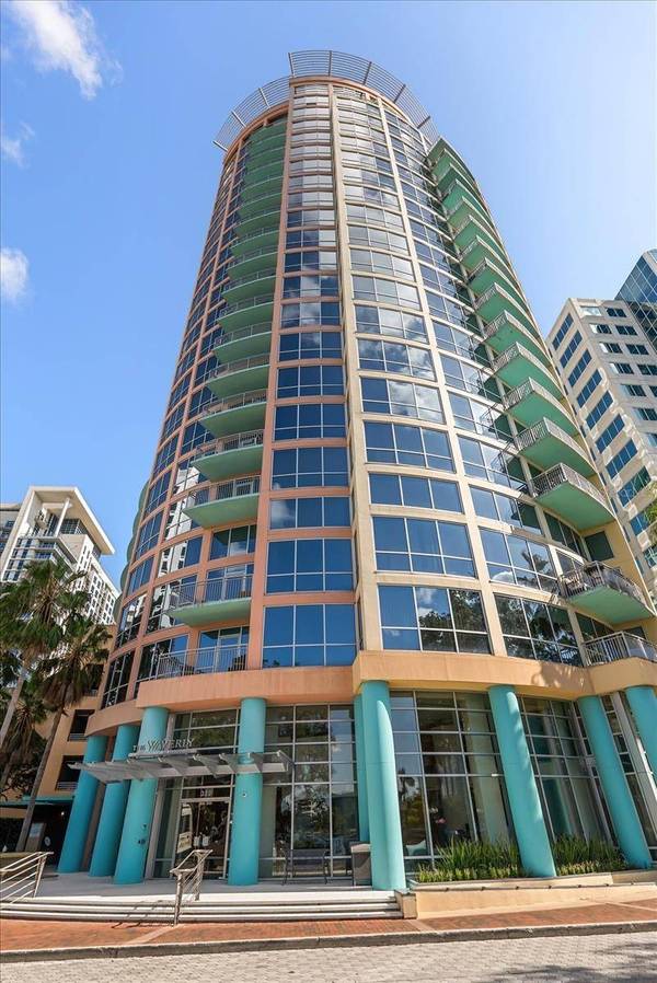 322 E CENTRAL BLVD #1404, Orlando, FL 32801