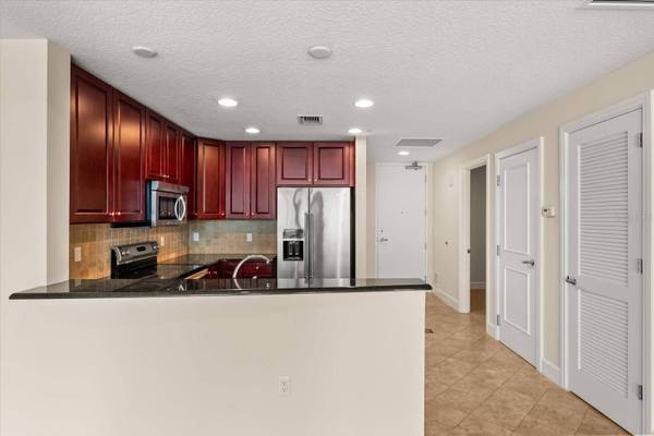 101 S EOLA DR #1114, Orlando, FL 32801