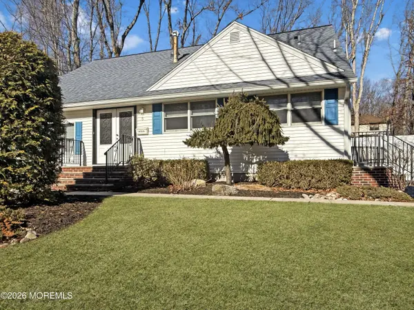 5 Sandalwood Drive, East Brunswick, NJ 08816