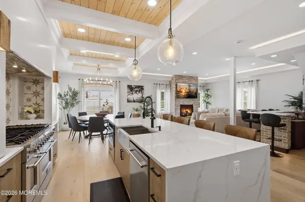 825 Trenton Avenue, Point Pleasant, NJ 08742