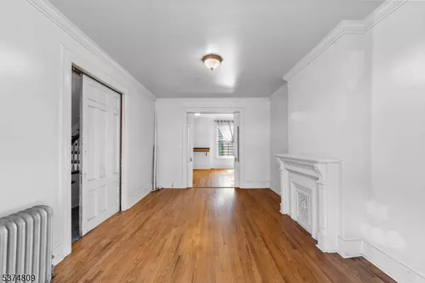 47 Roseville Ave, Newark City, NJ 07107