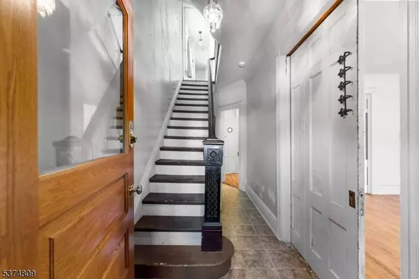 47 Roseville Ave, Newark City, NJ 07107