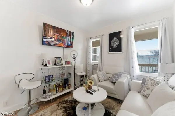 76 Heckel St, Belleville Twp., NJ 07109