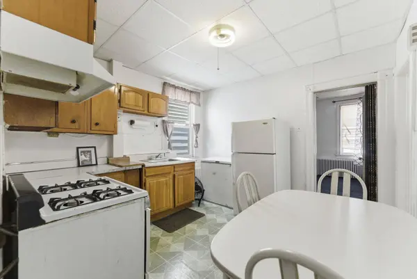 158 FULTON AVE, Jc Greenville, NJ 07305