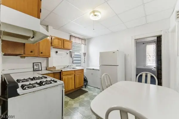 158 Fulton Ave, Jersey City, NJ 07305