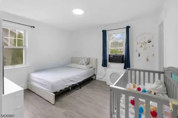179 Dewey Ave, Totowa Boro, NJ 07512