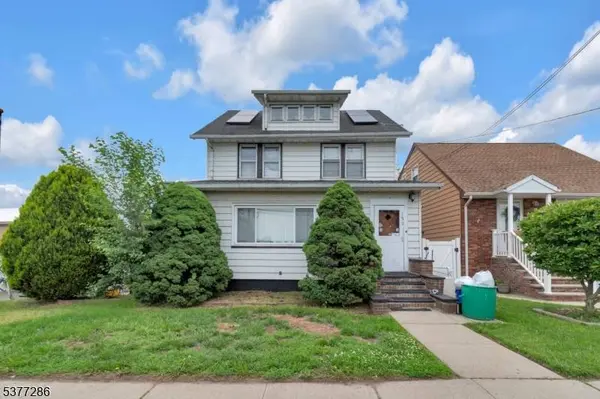 152 Schuyler Ave