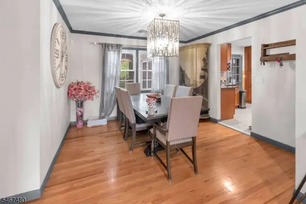 61 Luisser St, Clifton City, NJ 07012