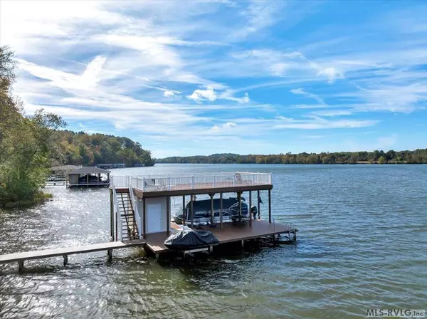 25 Mckayla Lane, Bracey, VA 23919