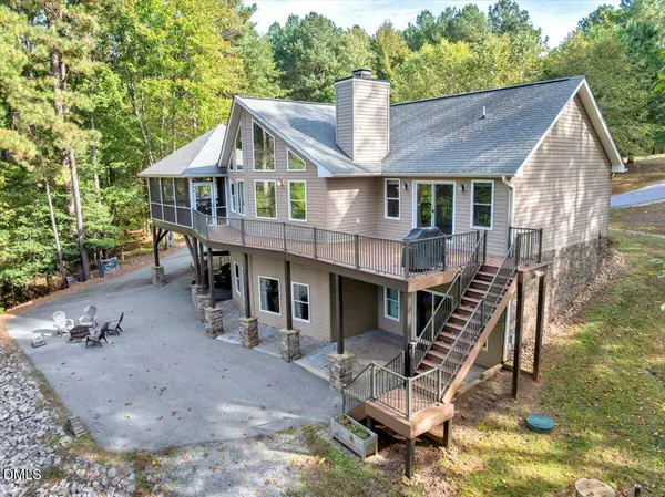 25 Mckayla Lane, Bracey, VA 23919