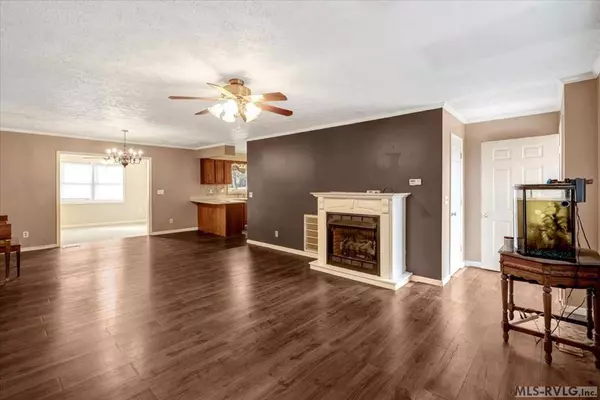 115 Fairview Terr, Bracey, VA 23919