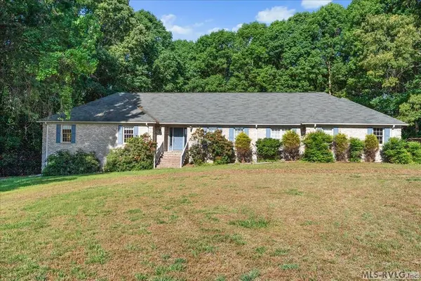 350 Flat Rock Rd, Boydton, VA 23917