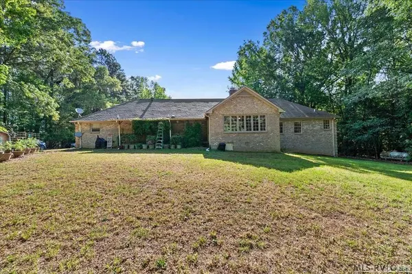 350 Flat Rock Rd, Boydton, VA 23917