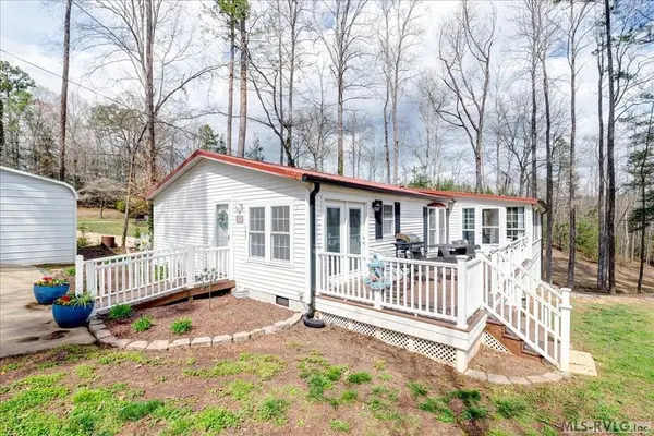 793 Hawthorne Drive, Bracey, VA 23919