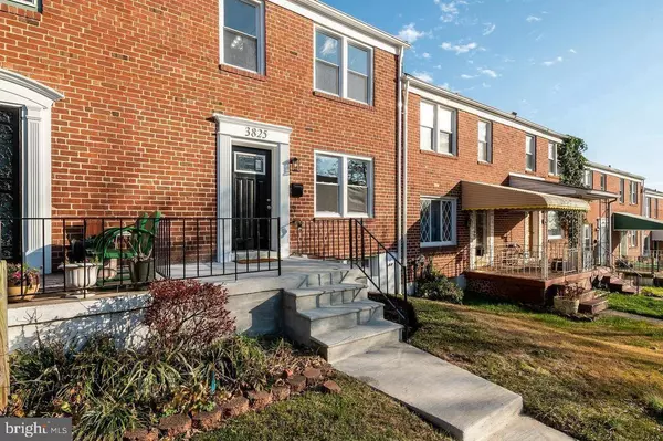 3825 ELKADER RD, Baltimore, MD 21218