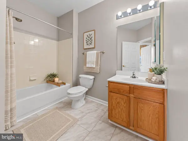 1 CAMERON GROVE BLVD #305, Upper Marlboro, MD 20774