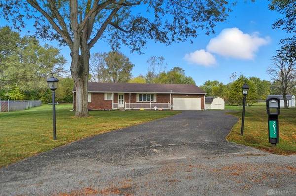 2073 Stowe Drive, Springfield, OH 45505