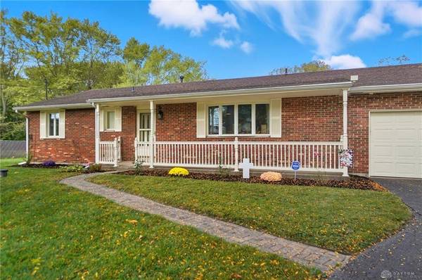 2073 Stowe Drive, Springfield, OH 45505