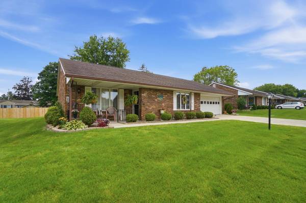 1043 Armsgate Road, Springfield, OH 45503