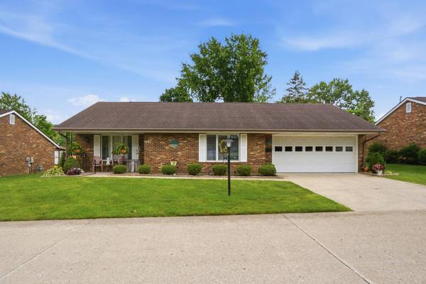1043 Armsgate Road, Springfield, OH 45503
