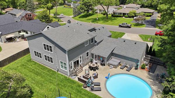 505 S Broadmoor Blvd, Springfield, OH 45504-1137