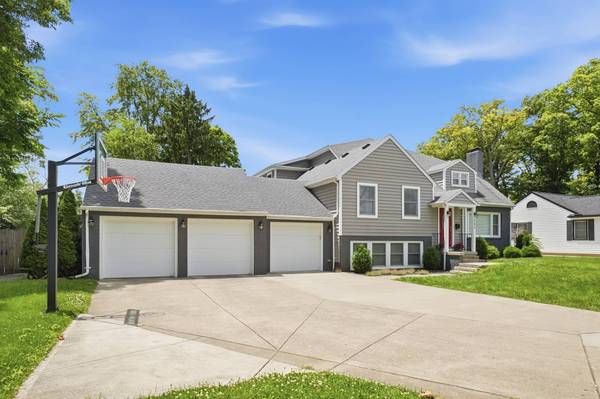 505 S Broadmoor Blvd, Springfield, OH 45504-1137