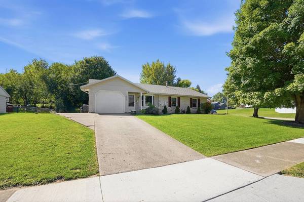 1817 Marinette Drive, Springfield, OH 45503