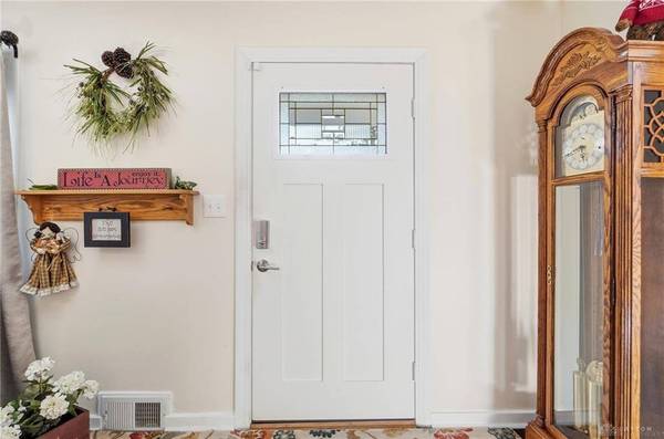 1925 W Possum Road, Springfield Township, OH 45506