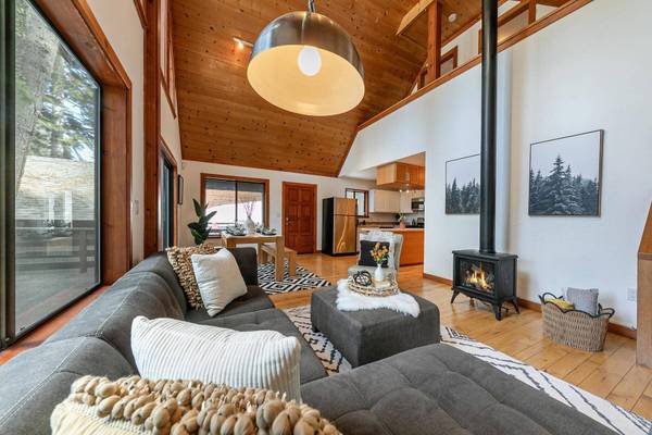 12470 Skislope Way, Truckee, CA 96161-0000