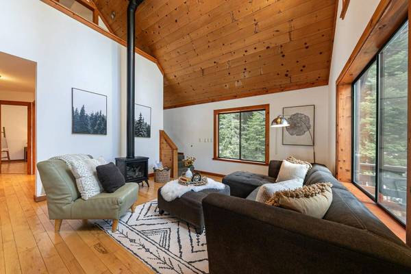 12470 Skislope Way, Truckee, CA 96161-0000