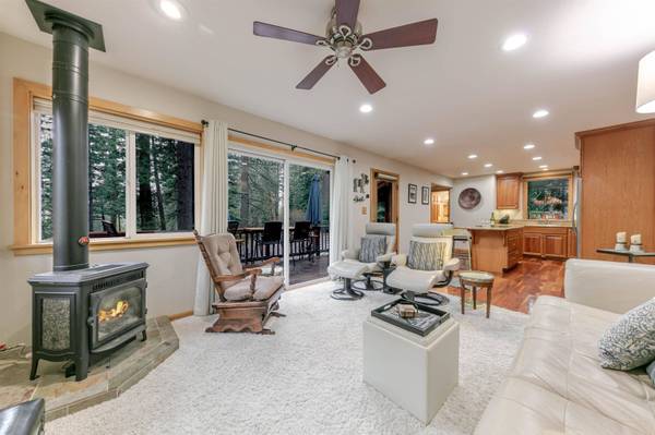 10060 Donner Lake Road, Truckee, CA 96161-0000