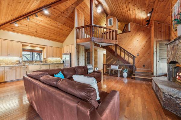 12364 Viking Way, Truckee, CA 96161