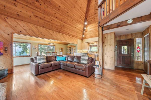 12364 Viking Way, Truckee, CA 96161