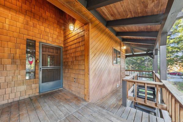 12364 Viking Way, Truckee, CA 96161