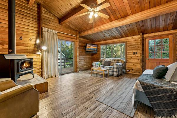 5113 Allen Drive, Soda Springs, CA 95728-0000