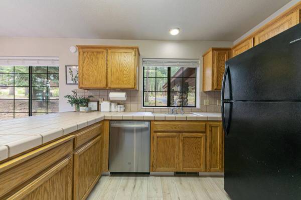 11510 Lausanne Way, Truckee, CA 96161-0000