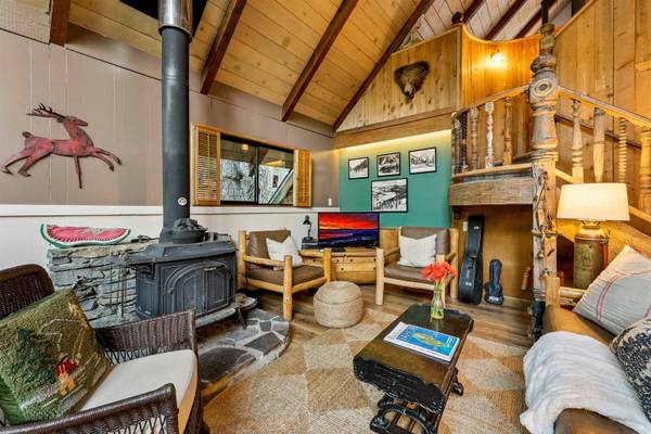 6740 River Road, Truckee, CA 96161-0000