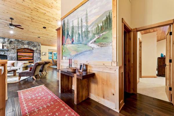 11163 Sitzmark Way, Truckee, CA 96161-0000