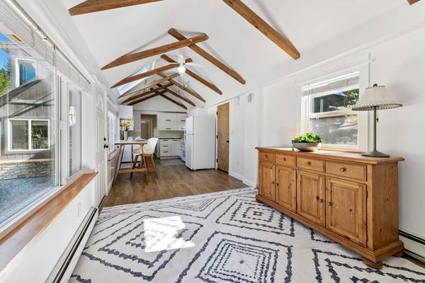 7594 River Road, Truckee, CA 96161-0000