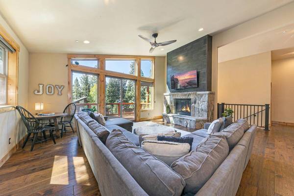 11403 Sitzmark Way, Truckee, CA 96161-0000