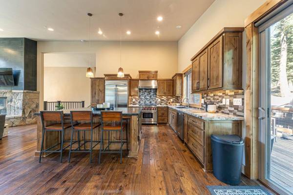 11403 Sitzmark Way, Truckee, CA 96161-0000