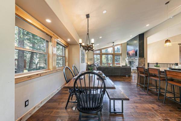 11403 Sitzmark Way, Truckee, CA 96161-0000