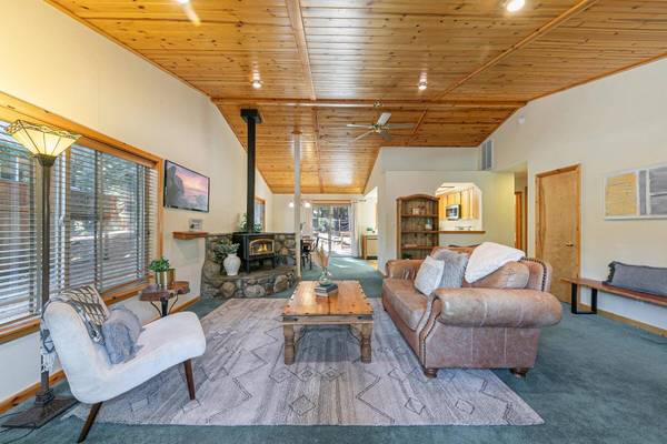 15511 Northwoods Boulevard, Truckee, CA 96161-0000