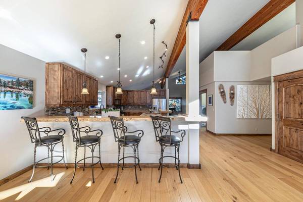 12349 Skislope Way, Truckee, CA 96161-0000