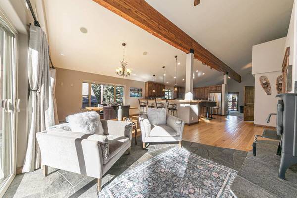 12349 Skislope Way, Truckee, CA 96161-0000