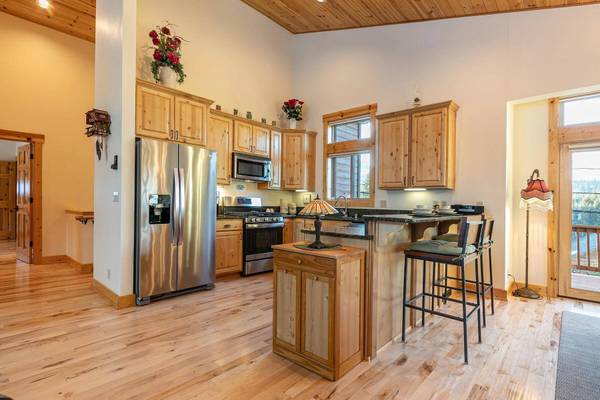 14106 Northwoods Boulevard, Truckee, CA 96161-0000
